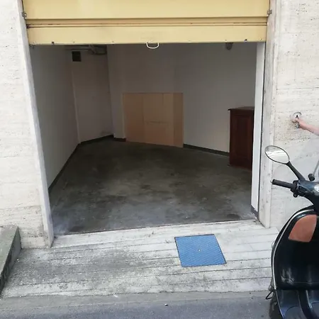 Garzia House